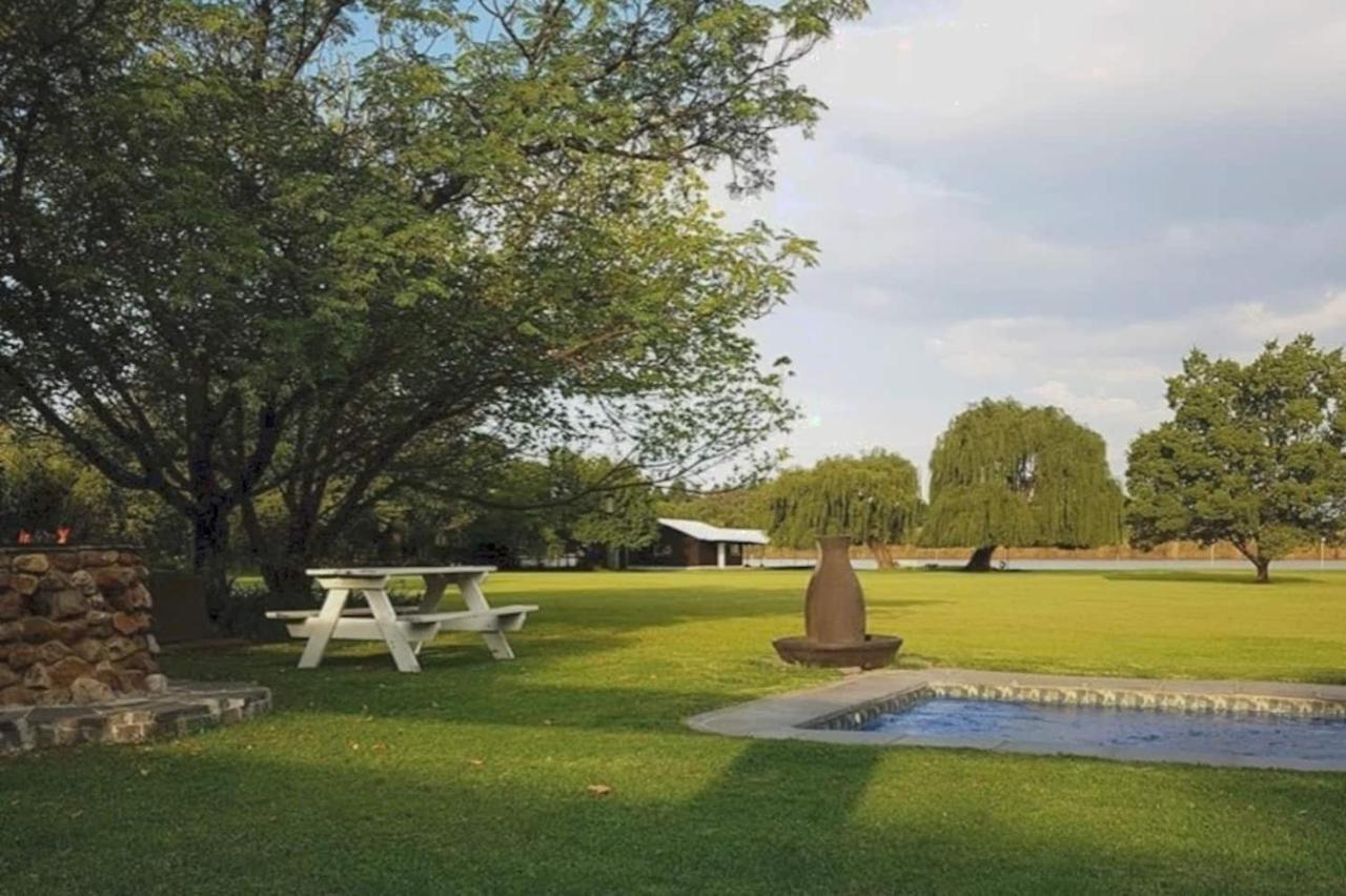 Vaal River House @ Lochvaal Villa Vanderbijlpark Esterno foto